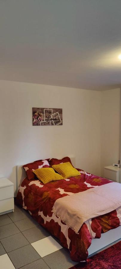 Chez Nous Apartment Bastogne Bagian luar foto