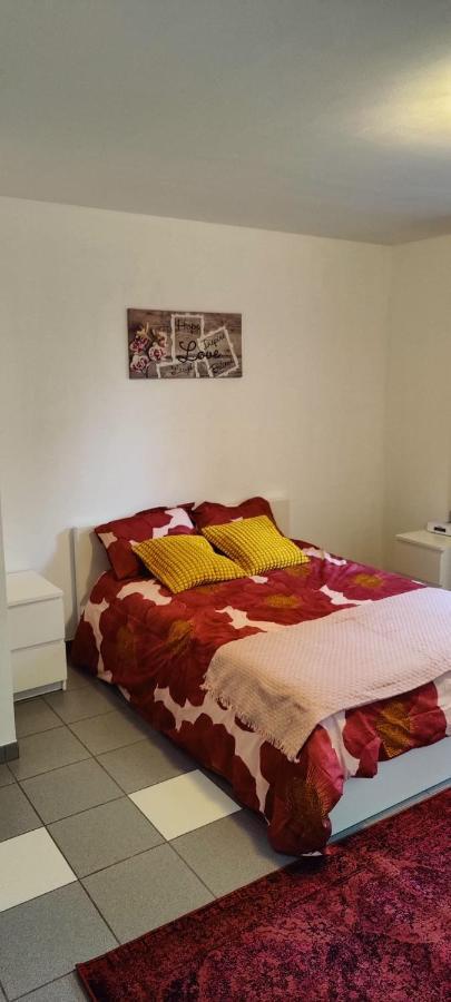 Chez Nous Apartment Bastogne Bagian luar foto